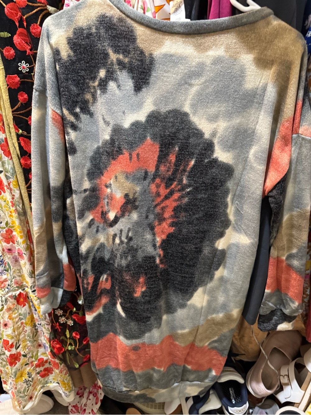 Zenana Crewneck Tie-Dye Sweater dress in Gray, Black & Coral L